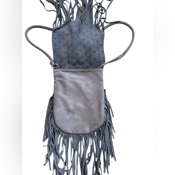 Street Level Faux Suede gray Purse - Picture 4 of 15